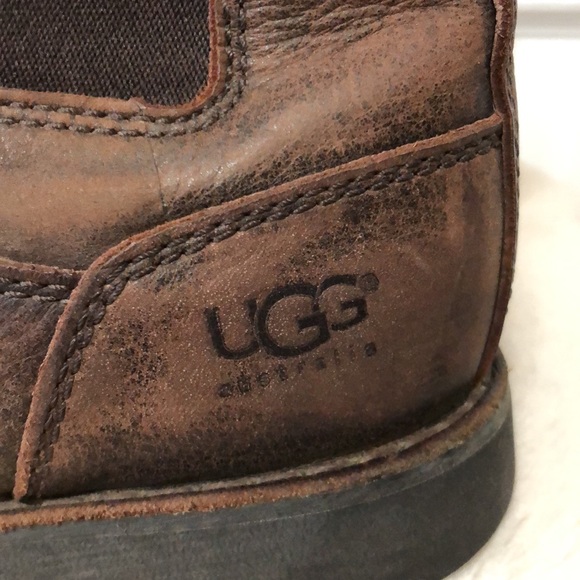 UGG Men’s Ankle Brown Leather Pull On Boots, Size 8.5, Rubber Sole main image 10